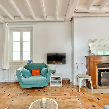 Stunning Duplex Near Place De La Nation Paris